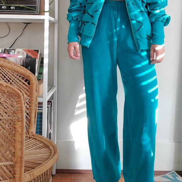 Vintage 80s Velour Tracksuit - Picture 6 of 10